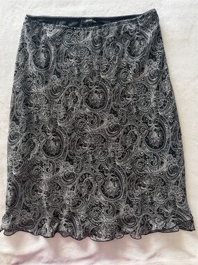 Black & White Paisley A-Line Skirt, XL